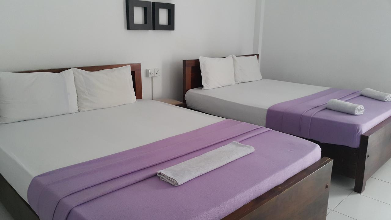 City Capital Hostel Anurâdhapura Extérieur photo