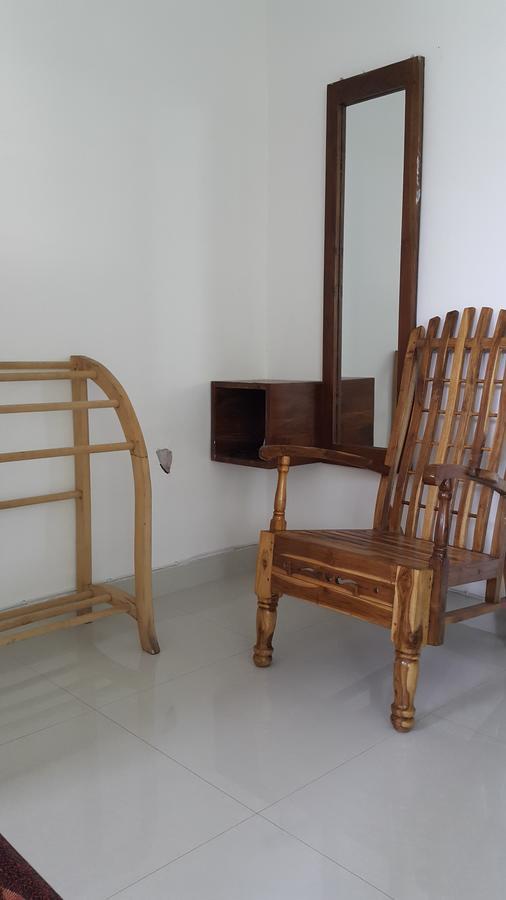 City Capital Hostel Anurâdhapura Extérieur photo